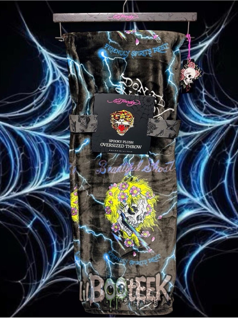 Ed Hardy Halloween Spooky Plush Oversized Throw Blanket Blue Lightning w Skulls